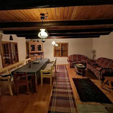 Nettes In * Telgárt