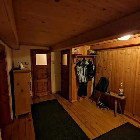 Nettes In * Telgárt